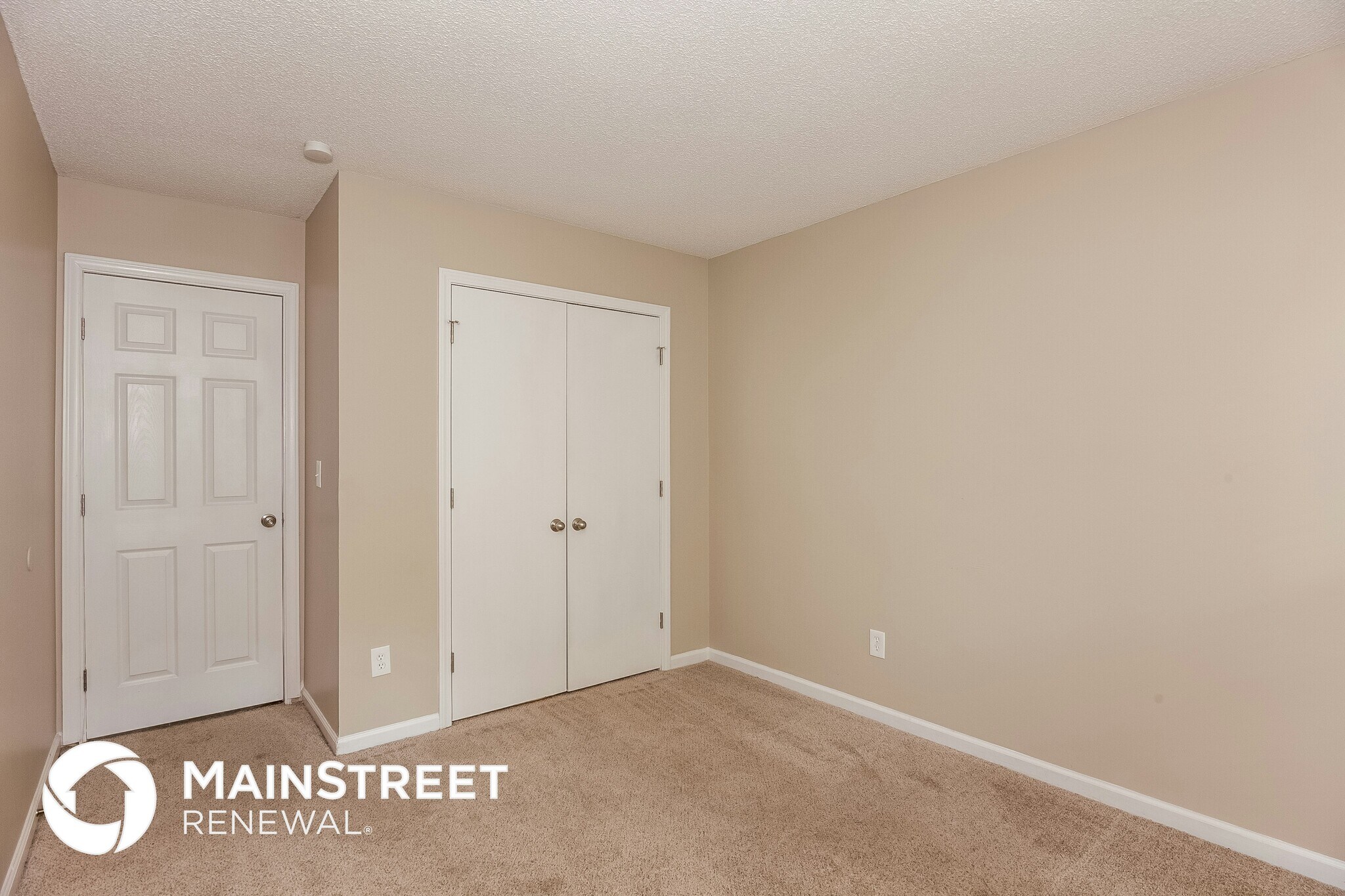 Building Photo - 8625 Flowers Ct