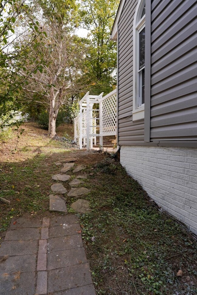 Building Photo - Fabulous Home in Aquia Harbor