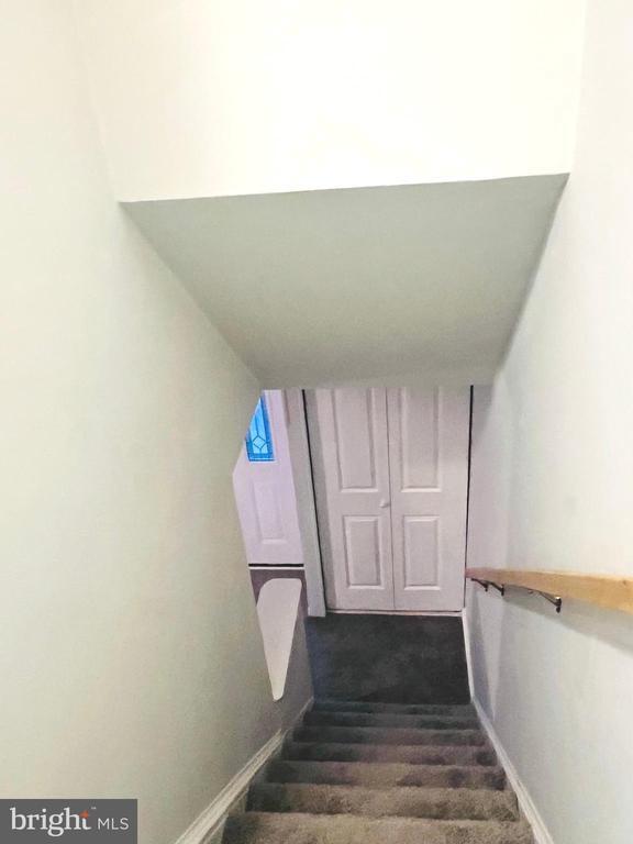 Building Photo - 747 Seawall Rd