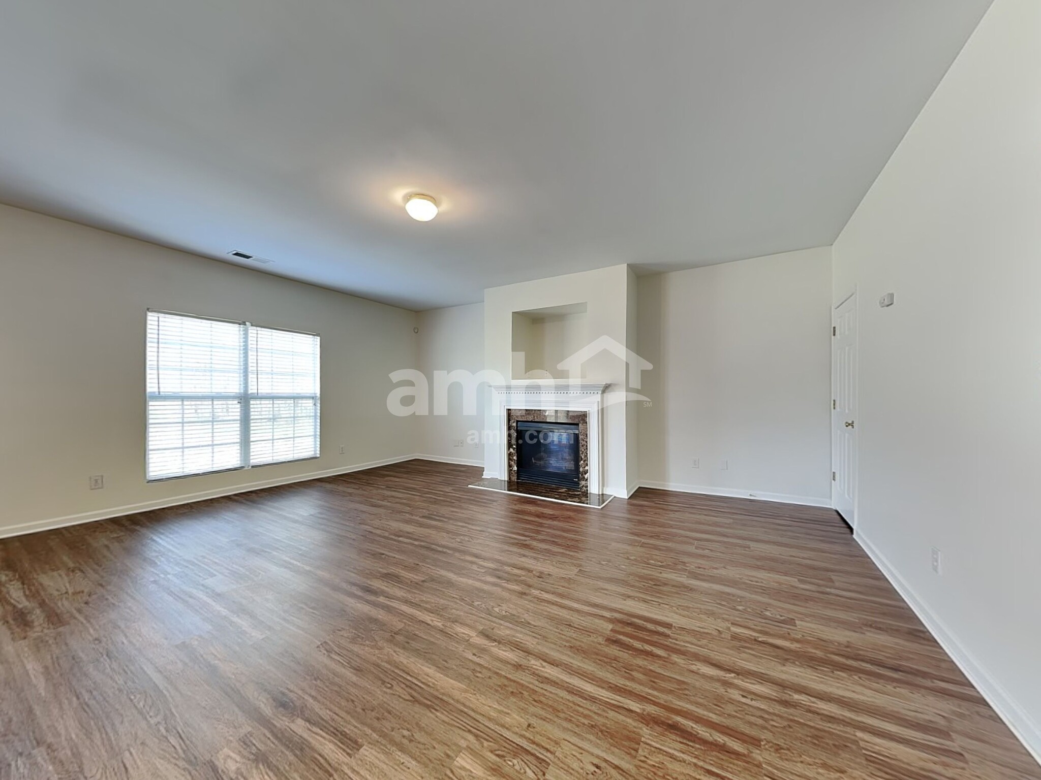 Building Photo - 1425 Youngs Mill Rd