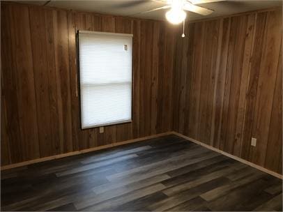 Building Photo - 5 Grassy Park Dr
