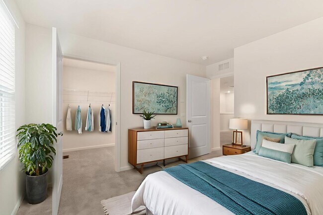 Building Photo - 660 Switchgrass Wy