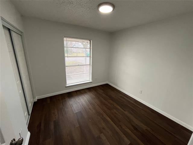 Building Photo - 2901 Lanette Ln