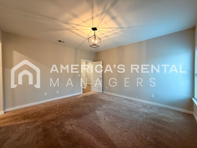 Building Photo - Modern Single Level Living in Eastaboga, AL!