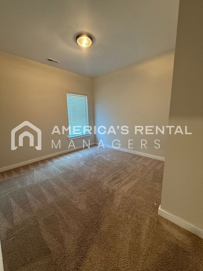 Building Photo - Home for Rent in Cullman, AL!!! Available to View with 48 Hours Notice!