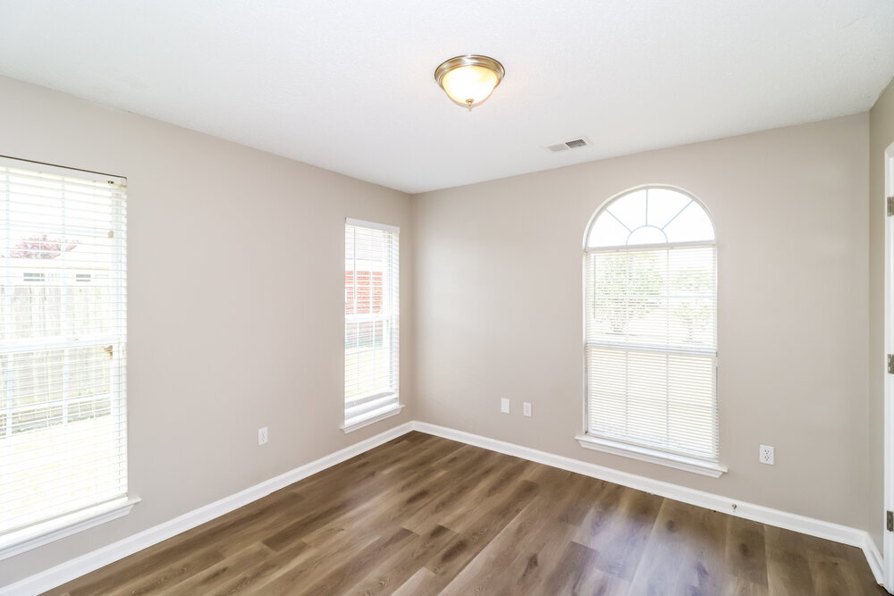 Building Photo - 8416 Berkley Dr