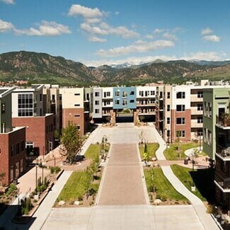 Building Photo - Phenomenal 1B/1B with amenities
