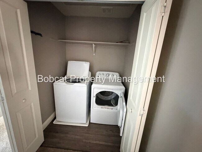 Building Photo - 1334 Campagni Ln