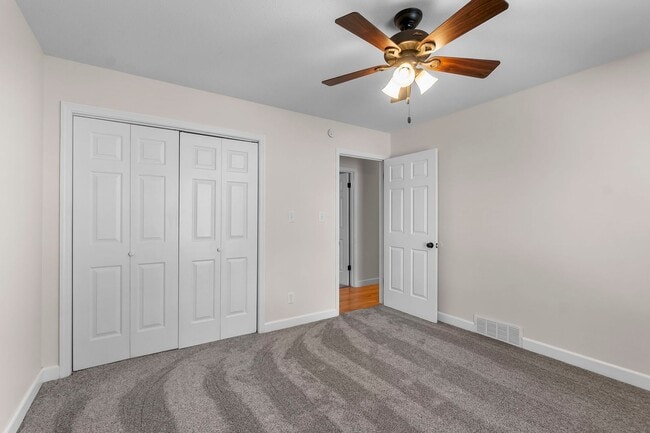 Building Photo - Spacious House in Cape Girardeau, Alma Schrader School District