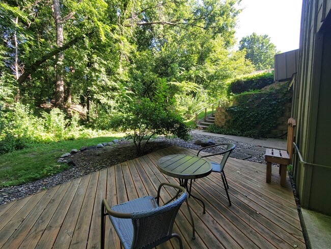 Building Photo - 1859 Yuma Ln N