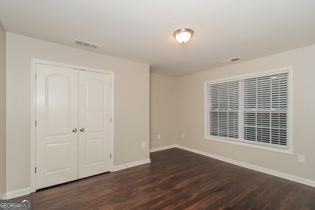Building Photo - 42 Brookvalley Ct W