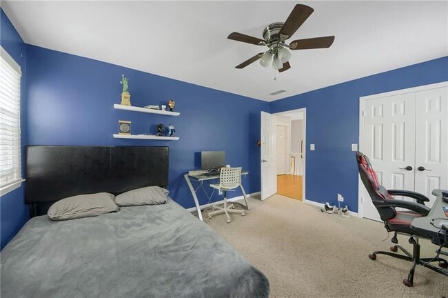 Building Photo - 2710 Abbottswell Dr