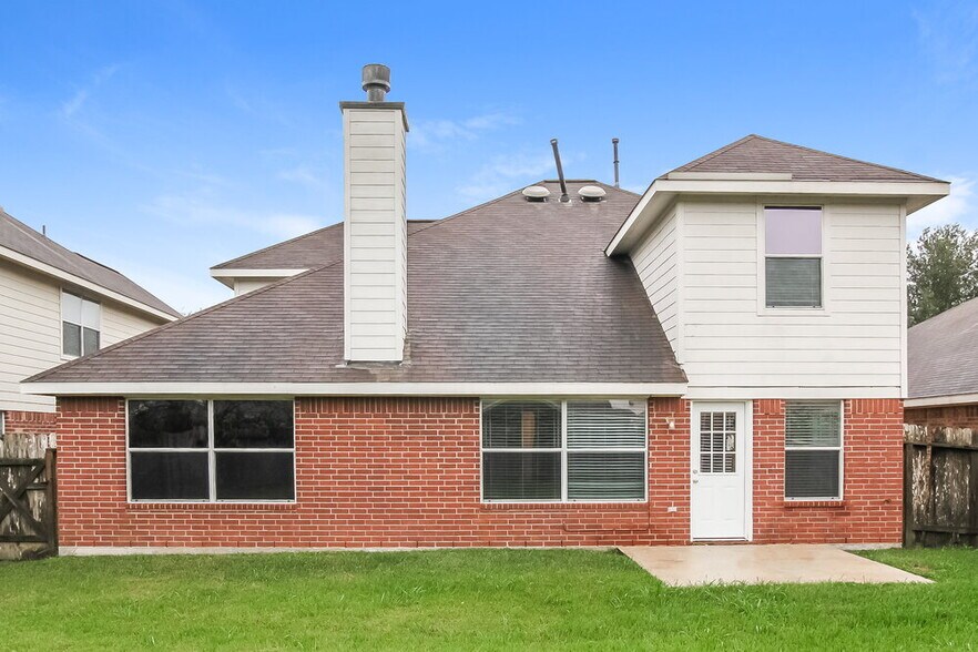 Building Photo - 6619 Rockwall Trail Dr