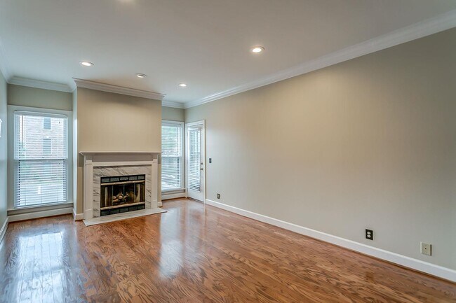 Primary Photo - 203 Sloan Rd