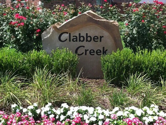 Building Photo - 3 Bed, 2 Bath Home in Fayetteville!