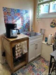 Building Photo - 76 Bayview Ave