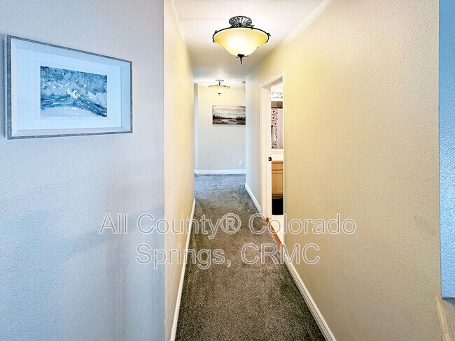 Building Photo - 2970 Haystack Dr