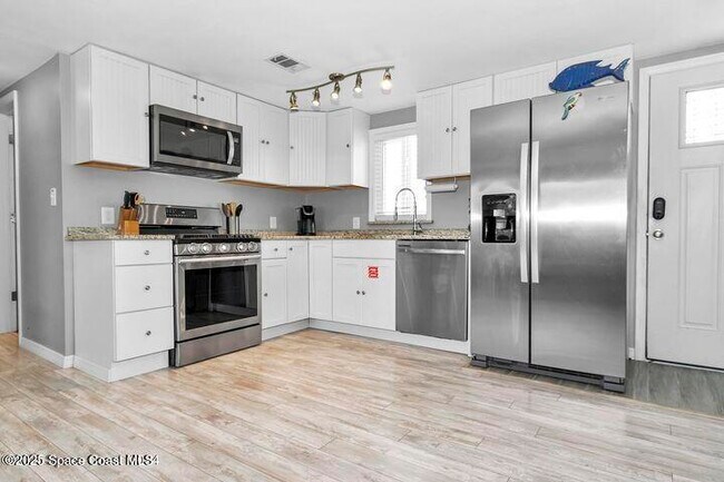 Building Photo - 492 Dempsey Dr