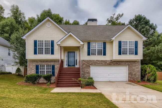 Building Photo - 1309 Vine Cir