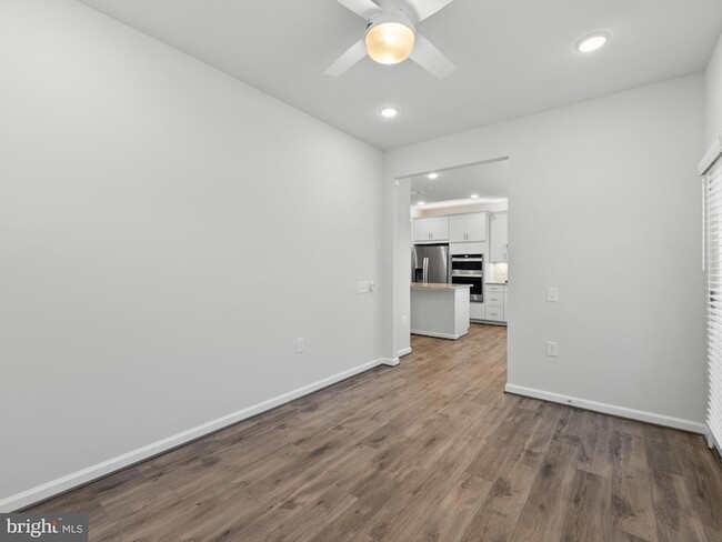Building Photo - 6248 Zinnia Ln