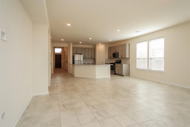 Building Photo - 22211 Davenport Downs Ln