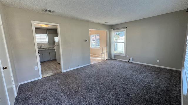 Building Photo - 716 Gardiner St