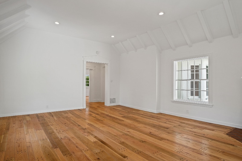 Building Photo - 10527 Le Conte Ave