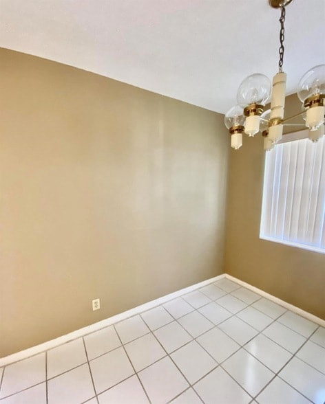 Building Photo - 57 Dorchester E