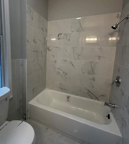 Bathroom - 90 Park Ave