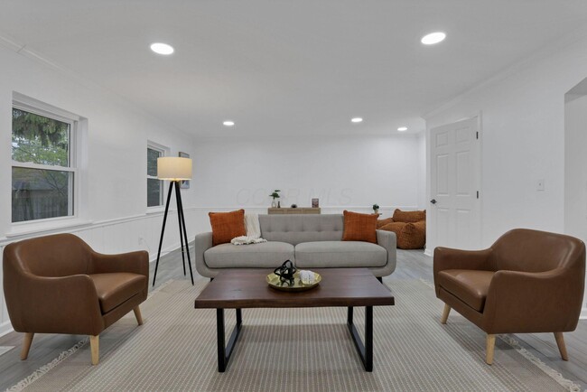 Building Photo - 2615 Northwest Blvd