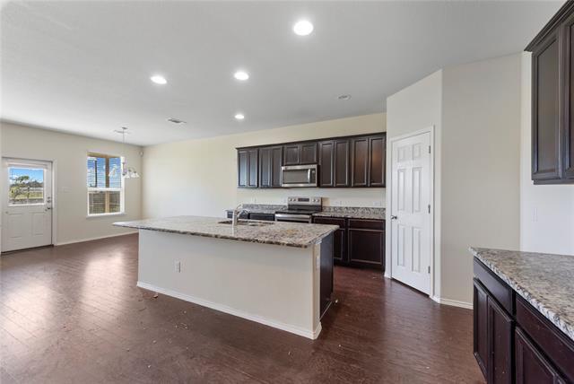 Building Photo - 2239 Heaton St