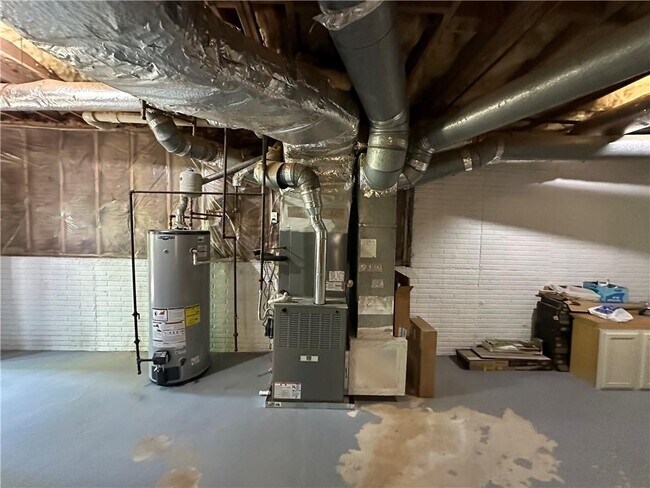 Building Photo - 645 Mt Victoria Pl