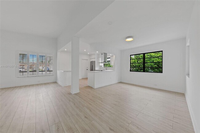 Building Photo - 7525 Adventure Ave