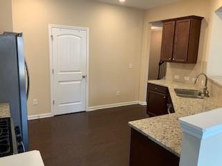 Building Photo - 1335 Hampton Oaks Dr