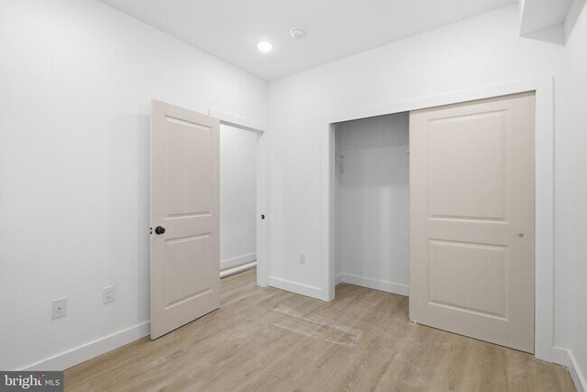 Building Photo - 2554 N 12th St