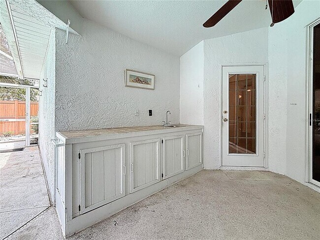 Building Photo - 2973 Spring Oak Ct