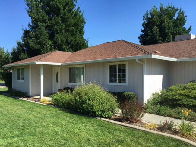 Building Photo - Very nice home in the Antelope School Dist...