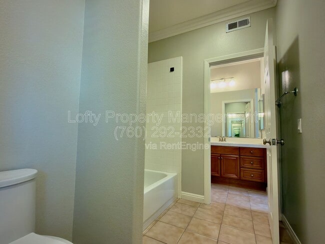 Building Photo - 13073 Dressage Ln