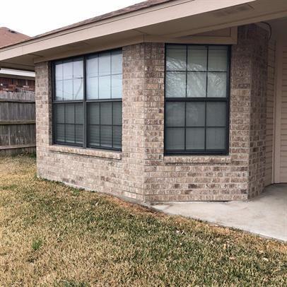 Building Photo - 6104 Alexus Dr