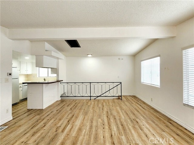 Building Photo - 325 10th Pl