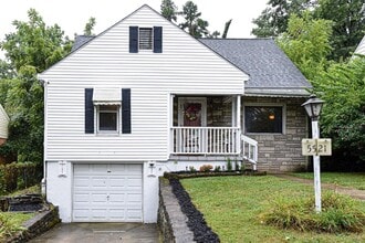 Building Photo - BRIDGETOWN - Charming 3+ bed 1.5 bath home