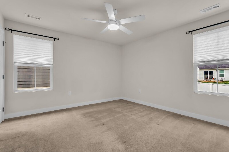 Building Photo - 767 Cottage Dr