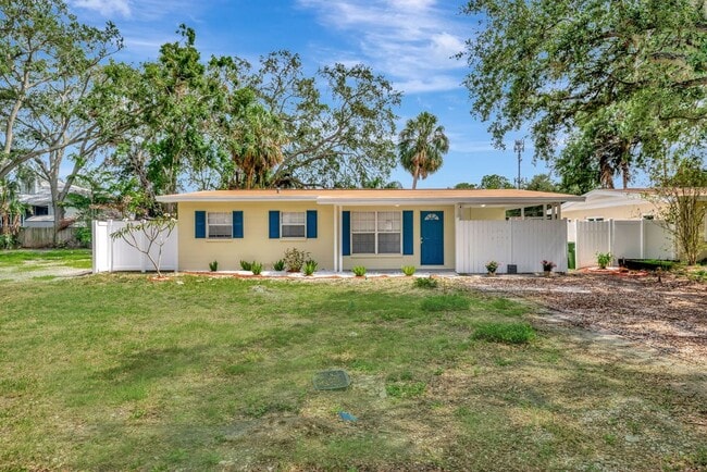 Primary Photo - 4714 W Vasconia St