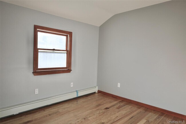 Building Photo - 3270 Lafayette Ave