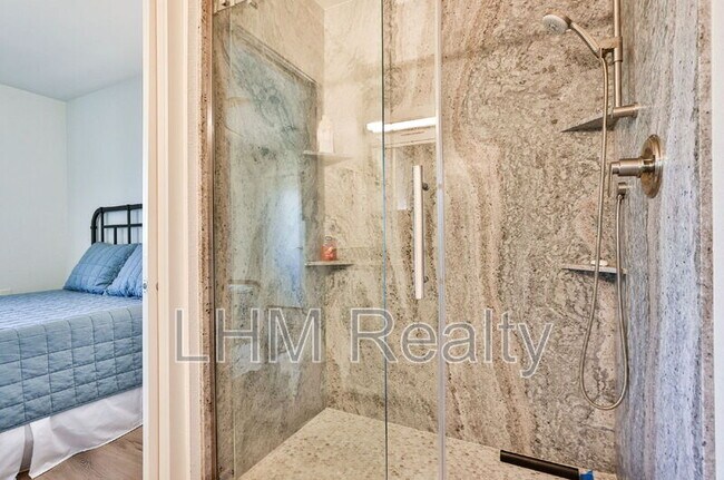Building Photo - 1045 Leisure World