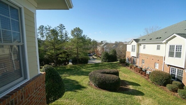 Building Photo - 426 Waterford Lake Dr