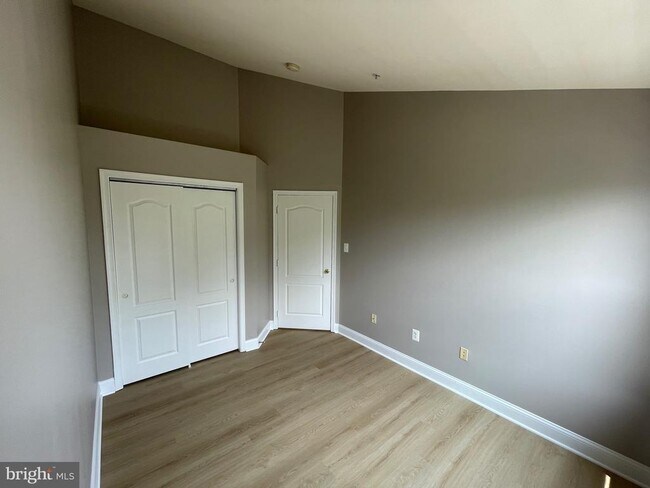 Building Photo - 23429 Clarksridge Rd
