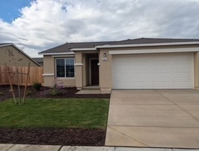 Primary Photo - Brand New Home for Rent