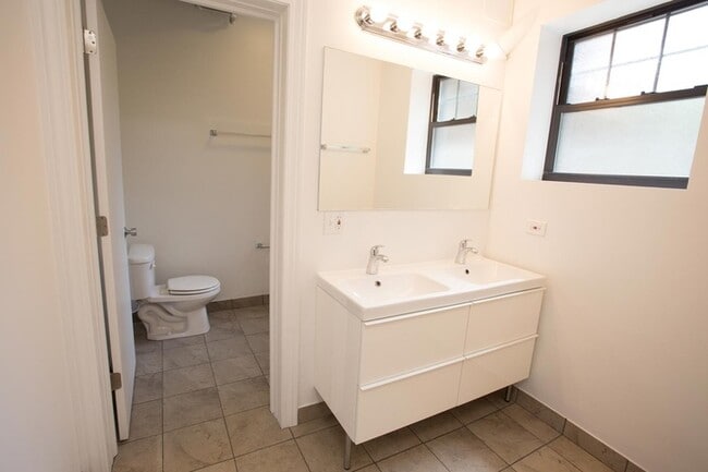Floorplan - 5202-5210 S. Cornell Avenue