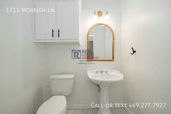 Building Photo - 1711 Morrish Ln
